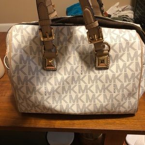 Michael Kors Bags - Michael kors purse Michael Kors Bags - Michael kors purse